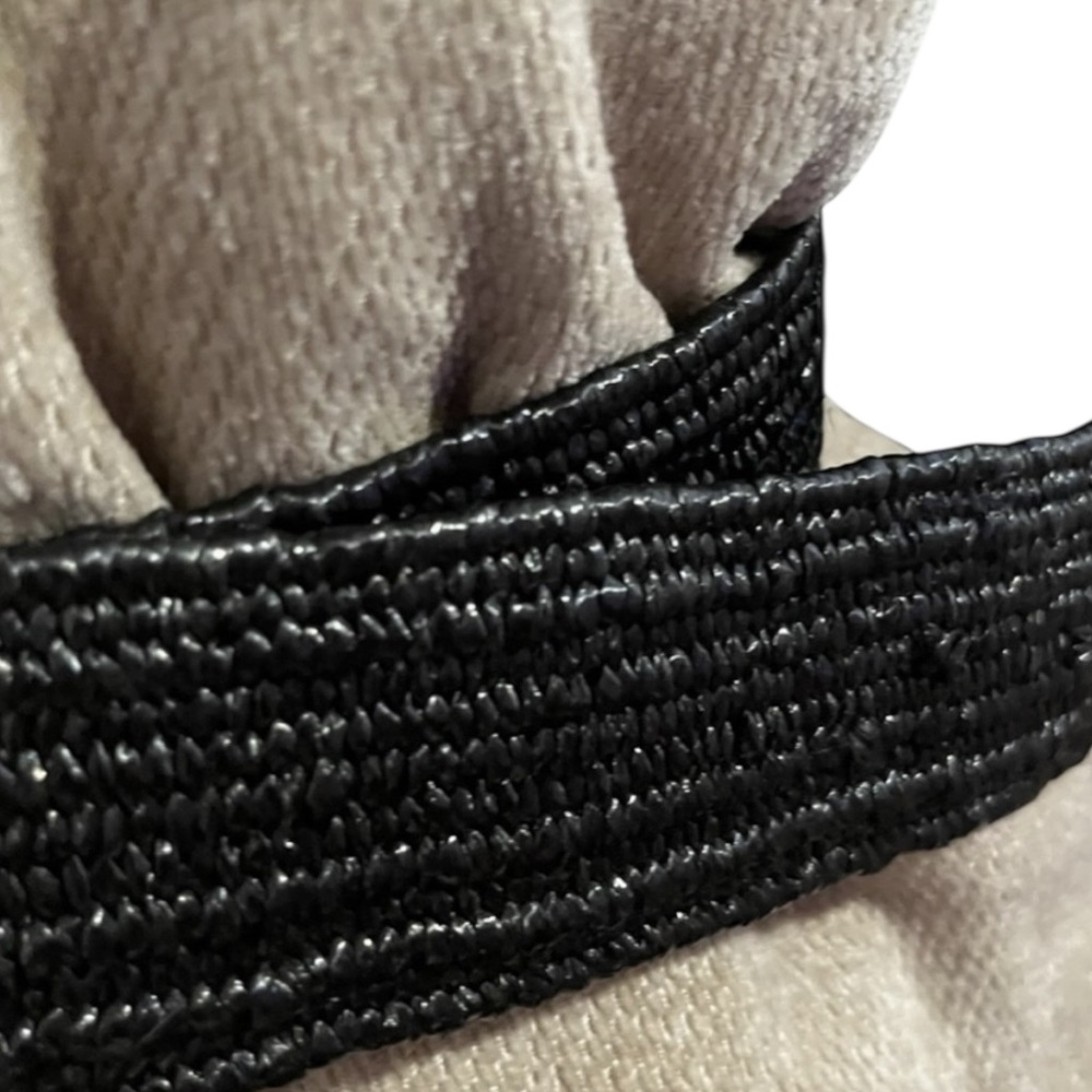 Elegant Black Woven stretch wicker Belt size 1X - Picture 13 of 14